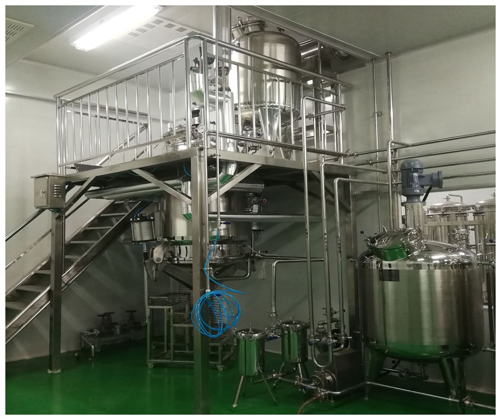 生产型植物精油提取设备 500L精油蒸馏罐制造厂家